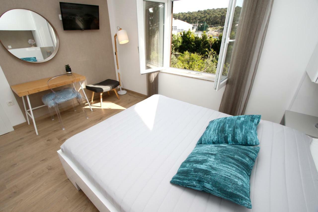 Apartments Besker Makarska Zewnętrze zdjęcie