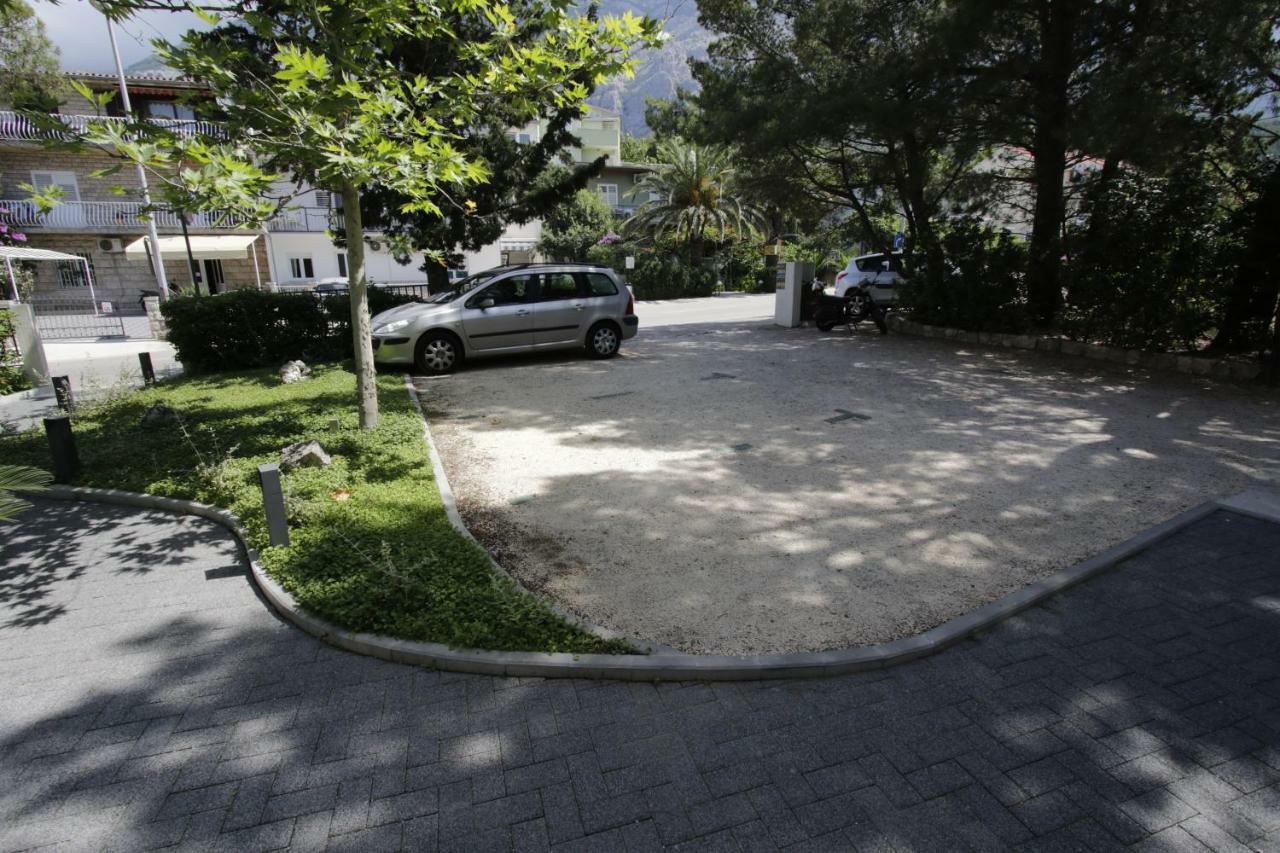 Apartments Besker Makarska Zewnętrze zdjęcie