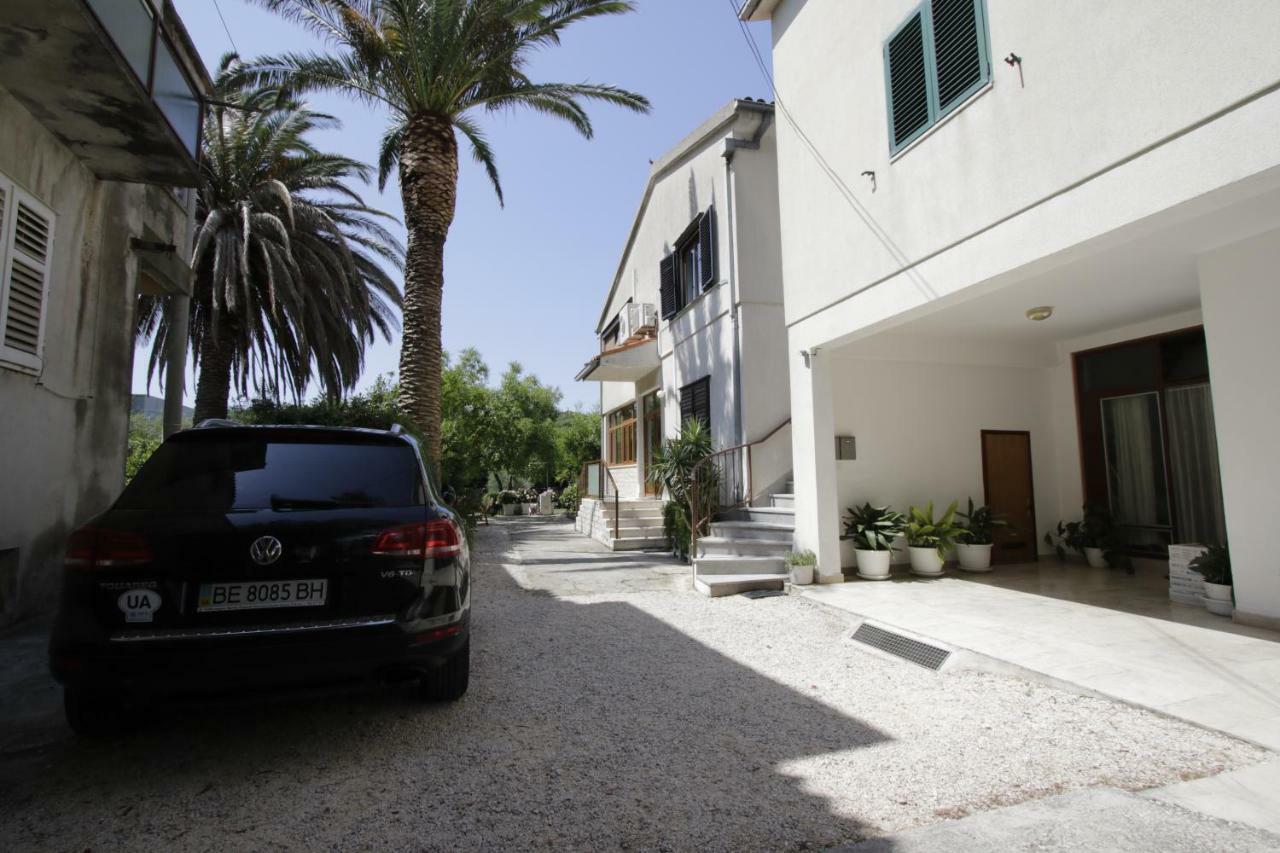 Apartments Besker Makarska Zewnętrze zdjęcie