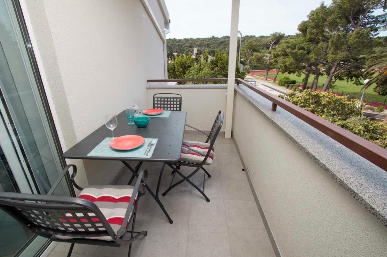 Apartments Besker Makarska Zewnętrze zdjęcie